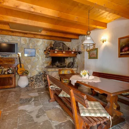 Semesterbostad House Juliette 100m From The In On Losinj Island