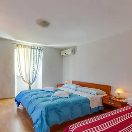 House Juliette 100m From The In On Losinj Island *