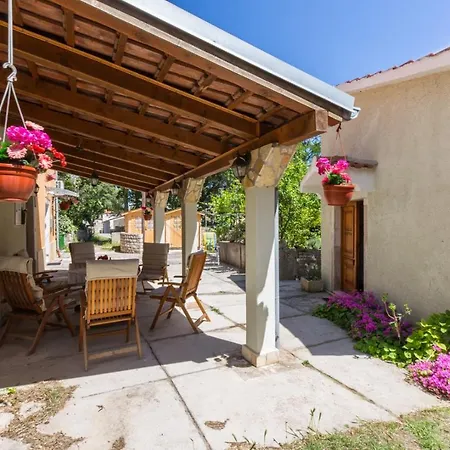 Дом отдыха House Juliette 100m From The In On Losinj Island *
