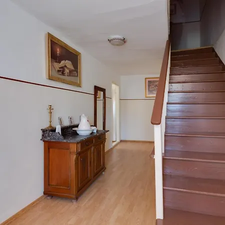 House Juliette 100m From The In On Losinj Island Дом отдыха *