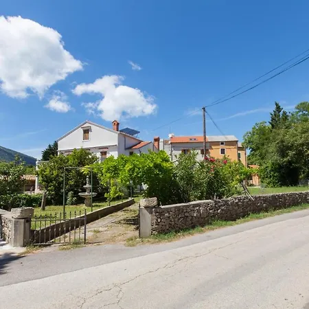 House Juliette 100m From The In On Losinj Island *