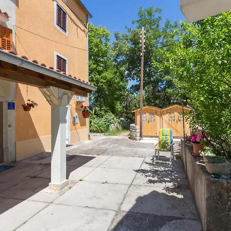 Сasa de vacaciones House Juliette 100m From The In On Losinj Island